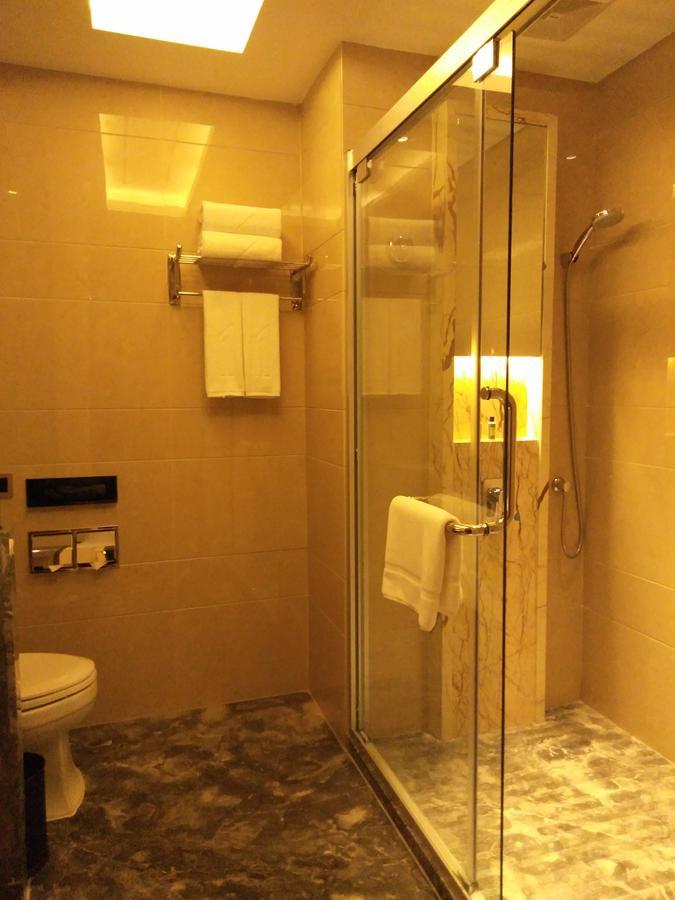 Brandi Hotel Foshan Exterior foto