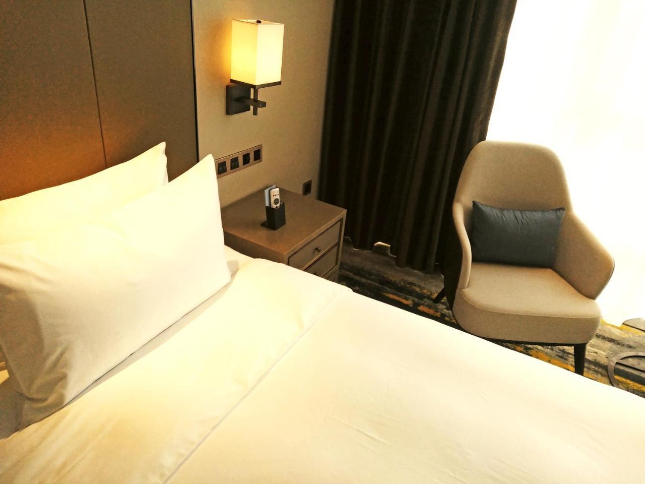 Brandi Hotel Foshan Exterior foto